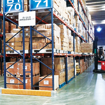 คอร์บบโค้งขัดขวาง Rack ปกป้องปลาย Racking สูง คุ้มกัน ปกป้องความปลอดภัย Anti-Collision Guardrails