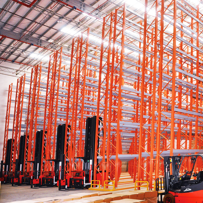 VNA Rack ช่องทางแคบมาก ช่องทางหนัก VNA Pallet Racking ช่องคลังสินค้า ช่องเก็บสินค้า พร้อมรถยกสามทาง