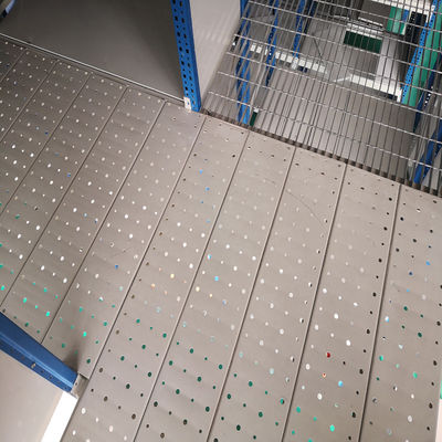 โพลตฟอร์มเหล็ก Mezzanine แลว Racking สําหรับโกดัง
